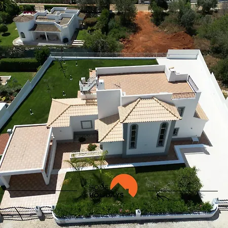 #297 Moderna V3 Com Piscina By Holidays בית נופש אלבופיירה