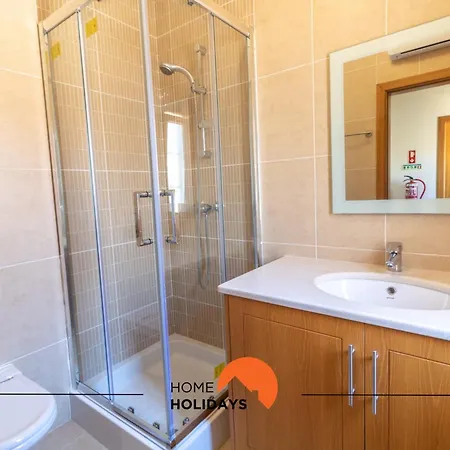 #297 Moderna V3 Com Piscina By Holidays אלבופיירה