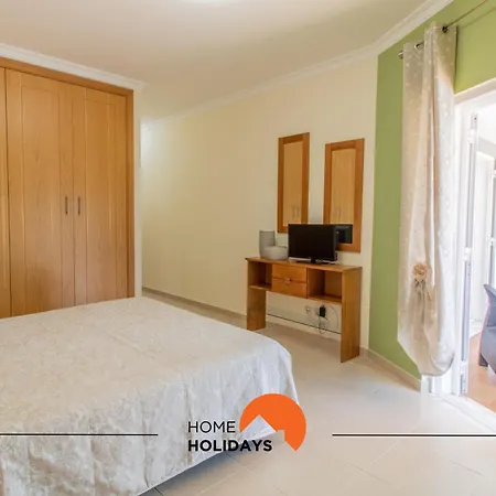 #297 Moderna V3 Com Piscina By Holidays Holiday home Albufeira
