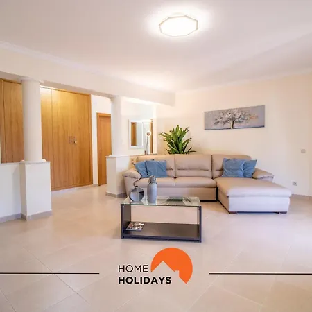 #297 Moderna V3 Com Piscina By Holidays Albufeira