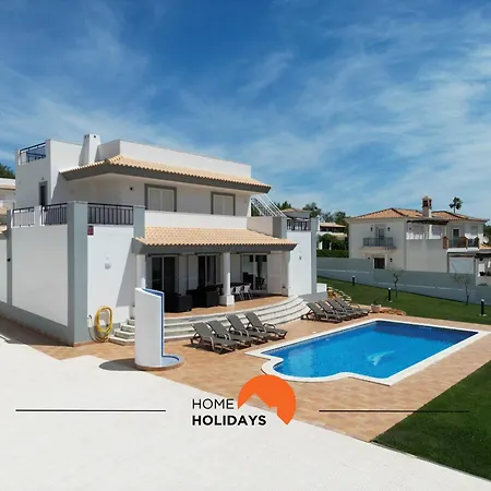 #297 Moderna V3 Com Piscina By Holidays *